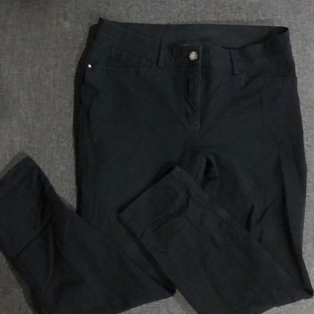Chico’s So Slimming 0 black capri length